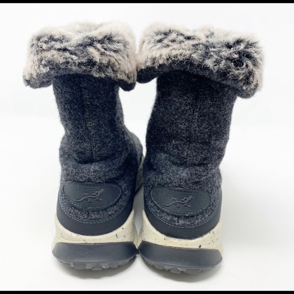 CHACO Borealis Wool Waterproof Mid Pull-On Boot Winter, Charcoal Sz 7 - Picture 3 of 7